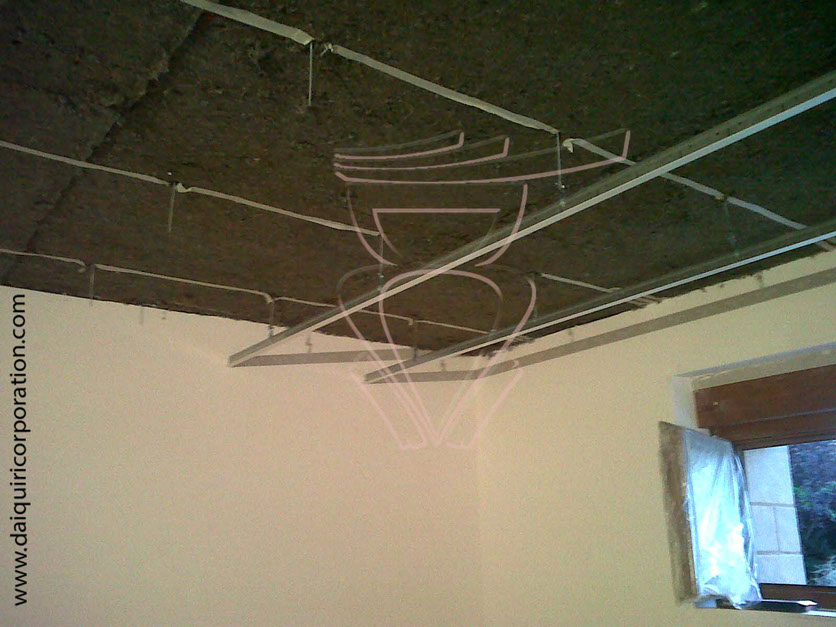 Fotografia obra daiquiri corporation, aislamiento techo, pared pladur